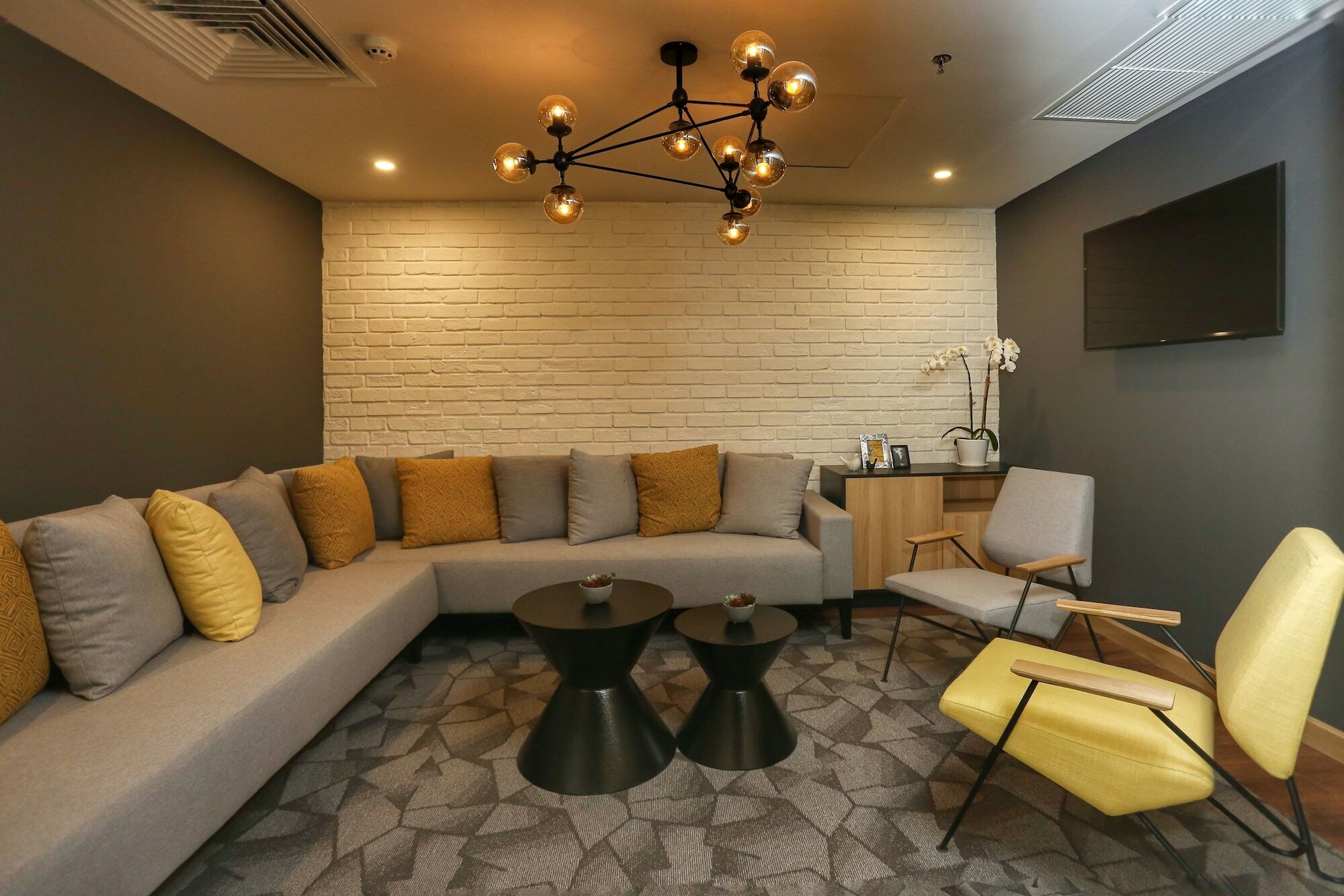 Citadines Central Binh Duong Thuan An Exterior photo
